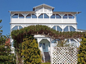 Villa Ostseelilie - Appartements mit Balkon und Meerblick, Sassnitz